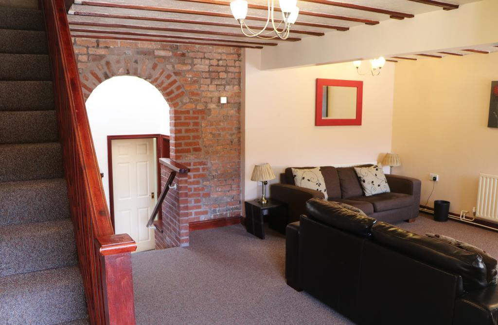 Bank Top Farm Cottages Stoke-on-Trent Exterior foto